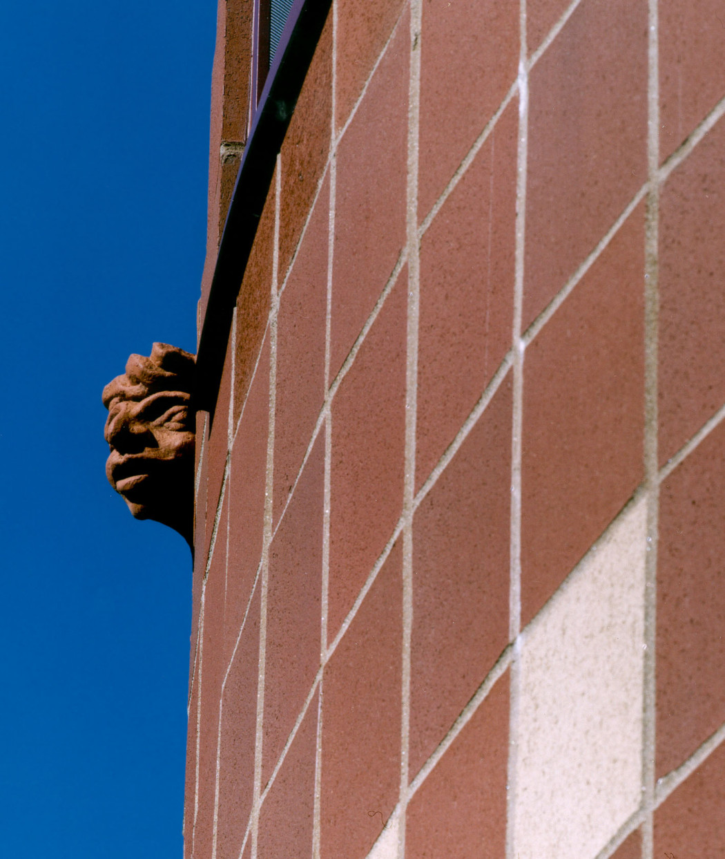 Face On Brick Despec Cropped 1050x1243